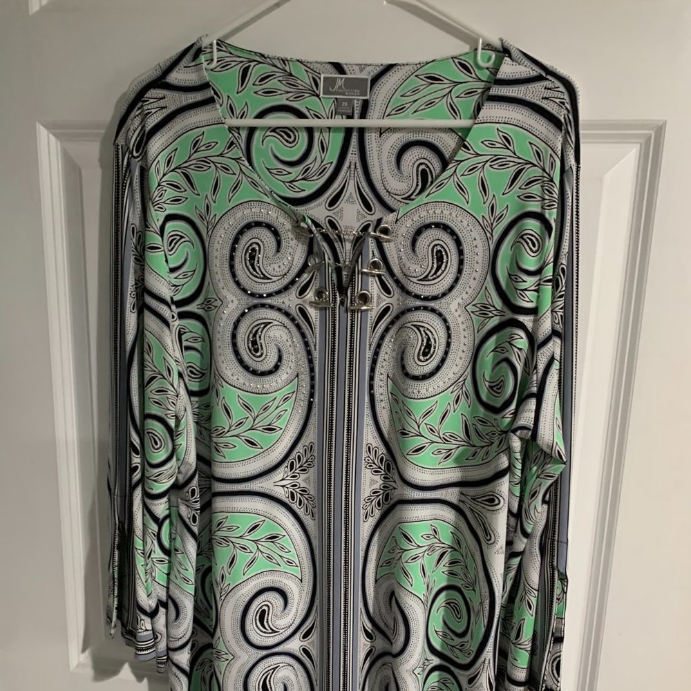 Beautiful, green, black and silver shirt!